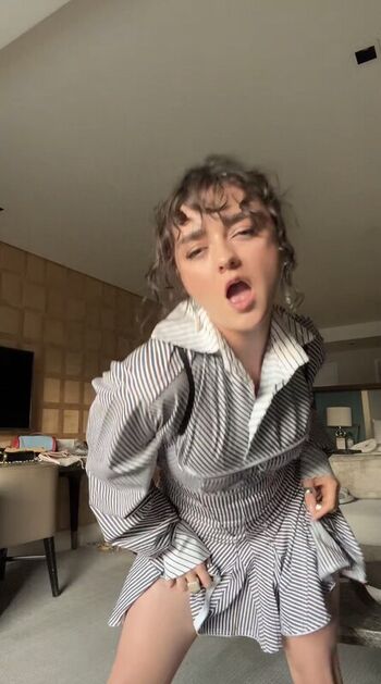 Full leaked Maisie williams page private onlyfans photo