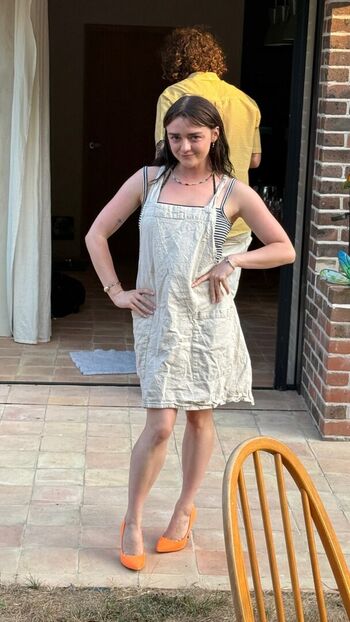 Full leaked Maisie williams page private onlyfans photo