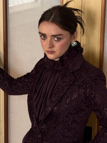 Full leaked Maisie williams page private onlyfans photo