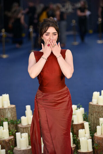 Full leaked Maisie williams page private onlyfans photo