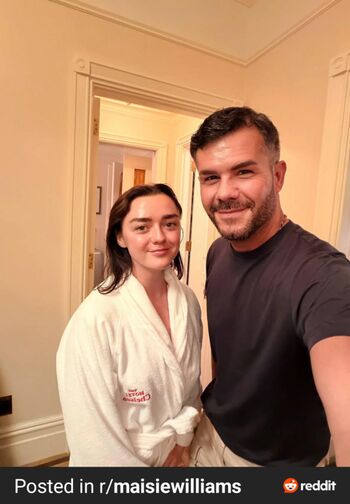 Full leaked Maisie williams private onlyfans photo