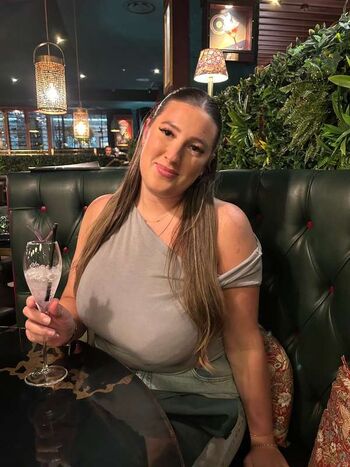 Full leaked Maisyjrobertson private onlyfans photo