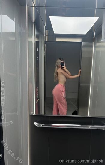 Full leaked Maja holf private onlyfans photo