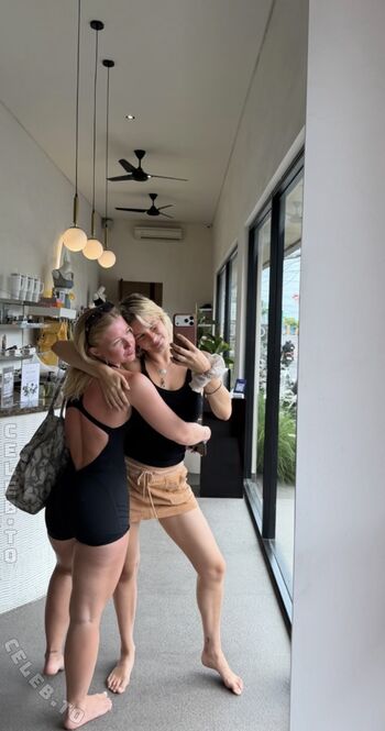 Full leaked Majaaleonie page private onlyfans photo