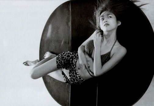 maju ozawa