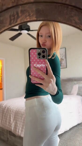 Full leaked Makenna kelly private onlyfans photo