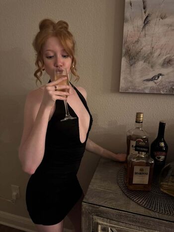 Makenna Kelly / Lifewithmak