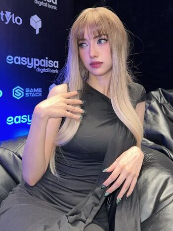 Full leaked Makimaxsan private onlyfans photo