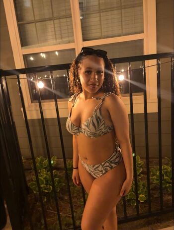 Full leaked Makylacurry private onlyfans photo
