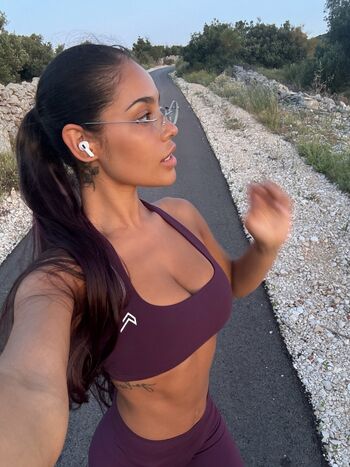 Full leaked Malaika terry page private onlyfans photo