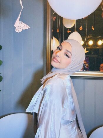 Full leaked Malaikahusayn private onlyfans photo
