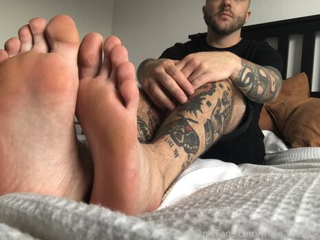 Full leaked Male feet uk private onlyfans photo