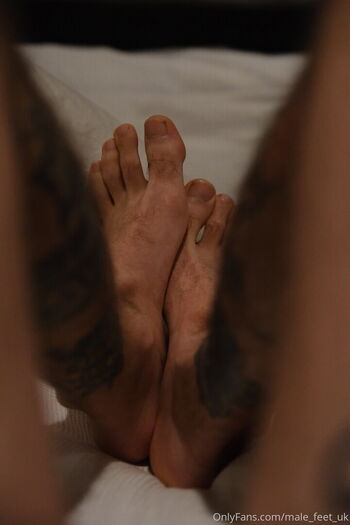 Full leaked Male feet uk private onlyfans photo