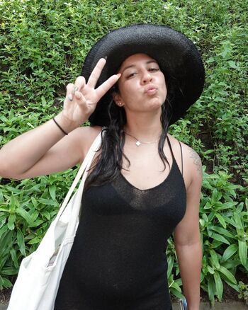 Full leaked Maleni cruz page private onlyfans photo