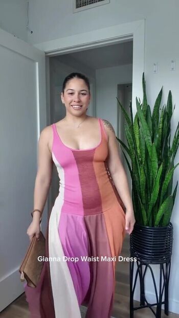 Full leaked Maleni cruz page private onlyfans photo
