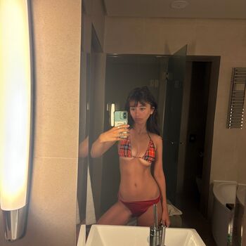 Full leaked Malina weissman private onlyfans photo