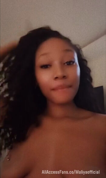 Full leaked Maliyaofficial private onlyfans photo