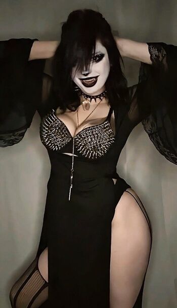 Full leaked Malmalirl private onlyfans photo