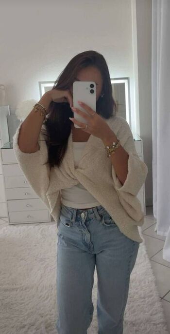 Full leaked Malou lcr private onlyfans photo