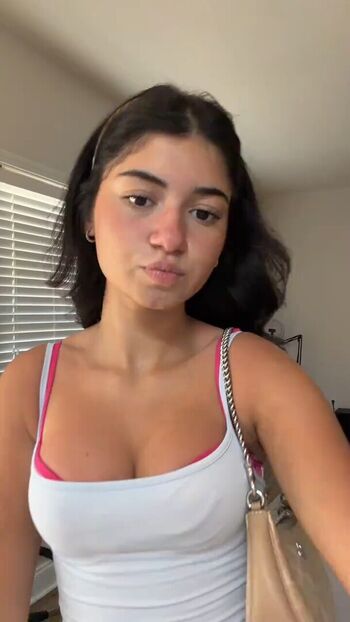 Full leaked Malu canto page private onlyfans photo