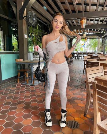 Full leaked Malu trevejo  page private onlyfans photo