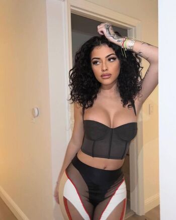 Full leaked Malu trevejo  page private onlyfans photo