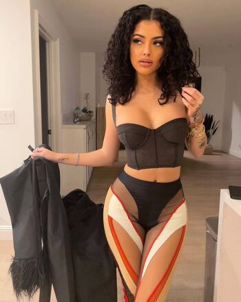 Full leaked Malu trevejo  page private onlyfans photo