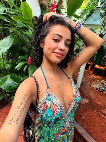 Full leaked Malu trevejo  page private onlyfans photo