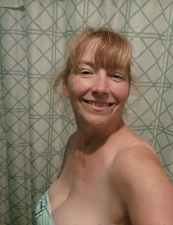Full leaked Mama fox private onlyfans photo