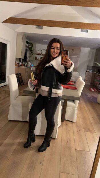 Mandy Sacs | Mandy Rose