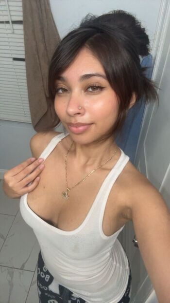 Full leaked Mangogyur private onlyfans photo