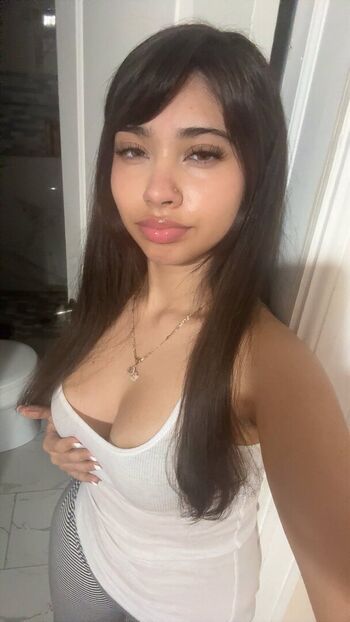 Full leaked Mangogyur private onlyfans photo