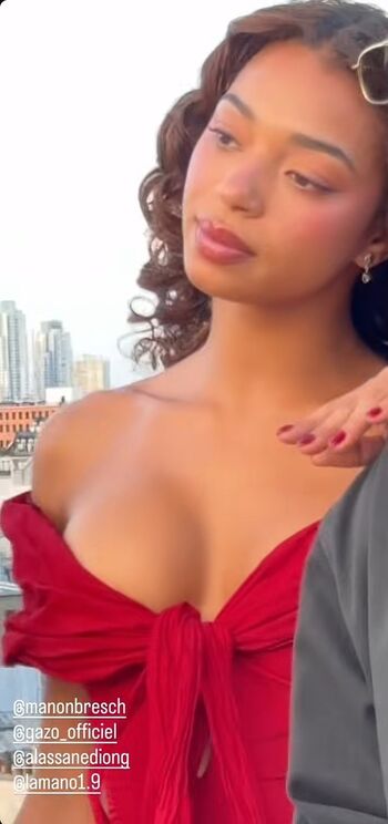 Full leaked Manon bresch page private onlyfans photo