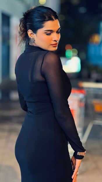 Full leaked Mansi suravase private onlyfans photo