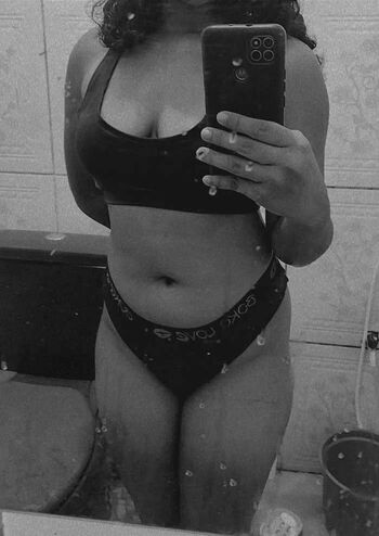 Full leaked Manuputinha private onlyfans photo