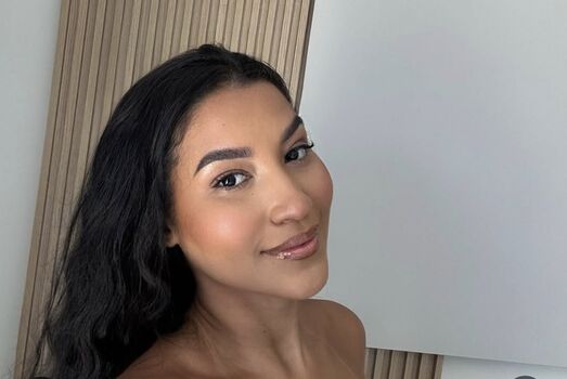 Mara Cruz