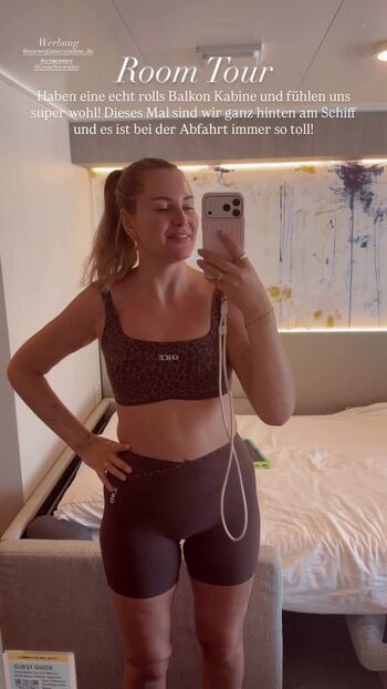 Full leaked Maren wolf page private onlyfans photo