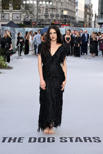 Full leaked Margaret qualley page private onlyfans photo