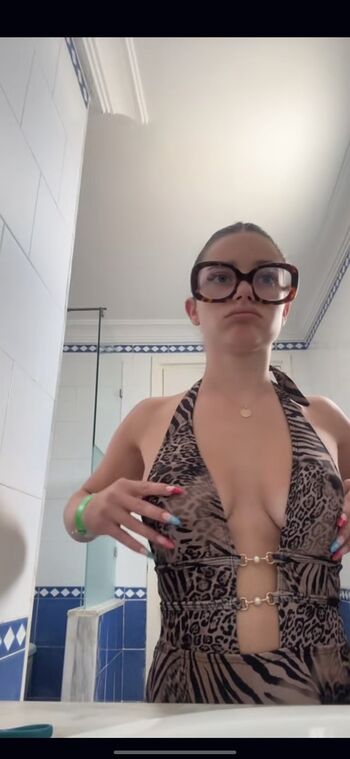 Full leaked Margglvb private onlyfans photo