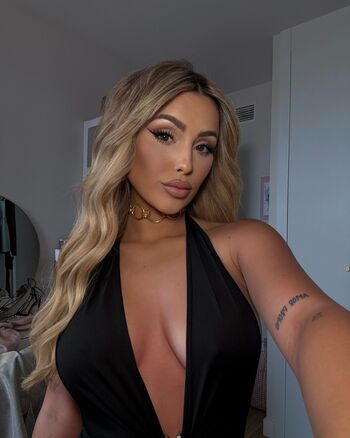 Full leaked Maria brun page private onlyfans photo