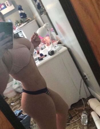 Full leaked Mariahhxlynn private onlyfans photo