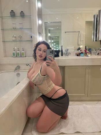 Full leaked Mariana marjana private onlyfans photo