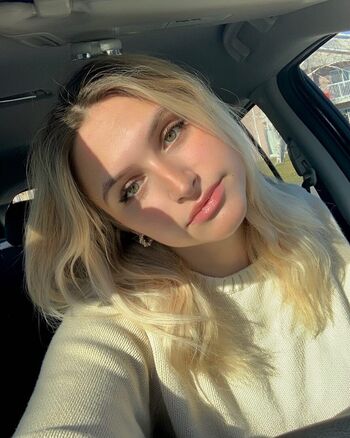 Full leaked Marianne surprenant private onlyfans photo