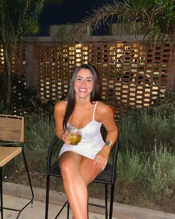 Maricel Freire Hotwife