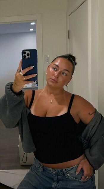 Full leaked Marie soleil synn private onlyfans photo