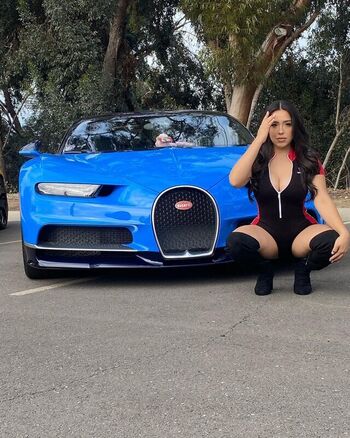Full leaked Mariela limo page private onlyfans photo
