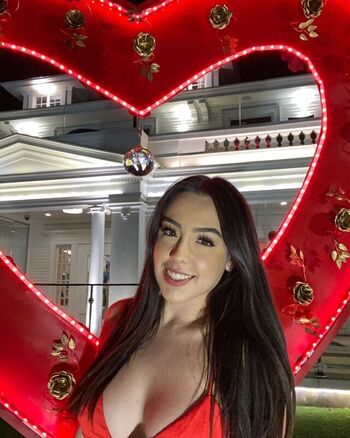 Full leaked Mariela limo private onlyfans photo
