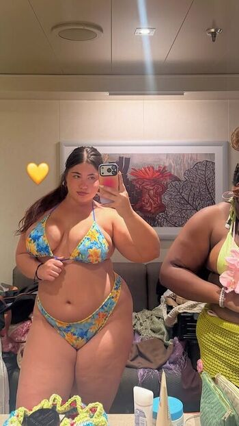 Full leaked Mariella o private onlyfans photo