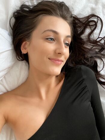 Full leaked Marinelbars private onlyfans photo