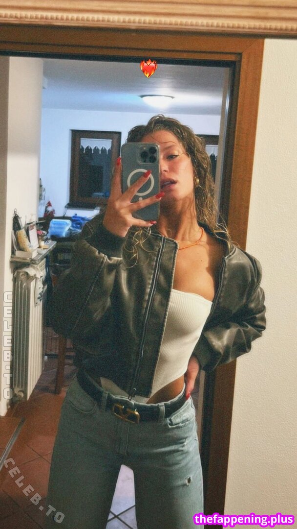martiitagliabue 누드 OnlyFans 사진 #10